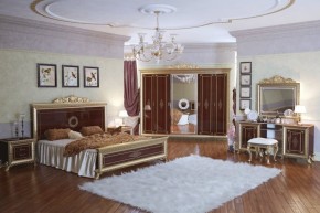 Спальный гарнитур Версаль (модульная) в Губкинском - gubkinskiy.mebel-74.com | фото